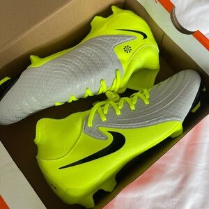 Nike Neon Yellow Soccer Cleats